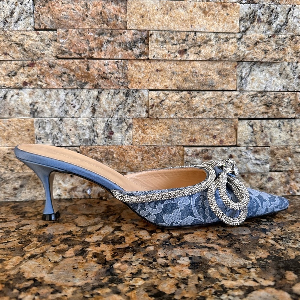 MACH & MACH Double Bow Floral Lace Pointed Toe Mule - Picture 4 of 13